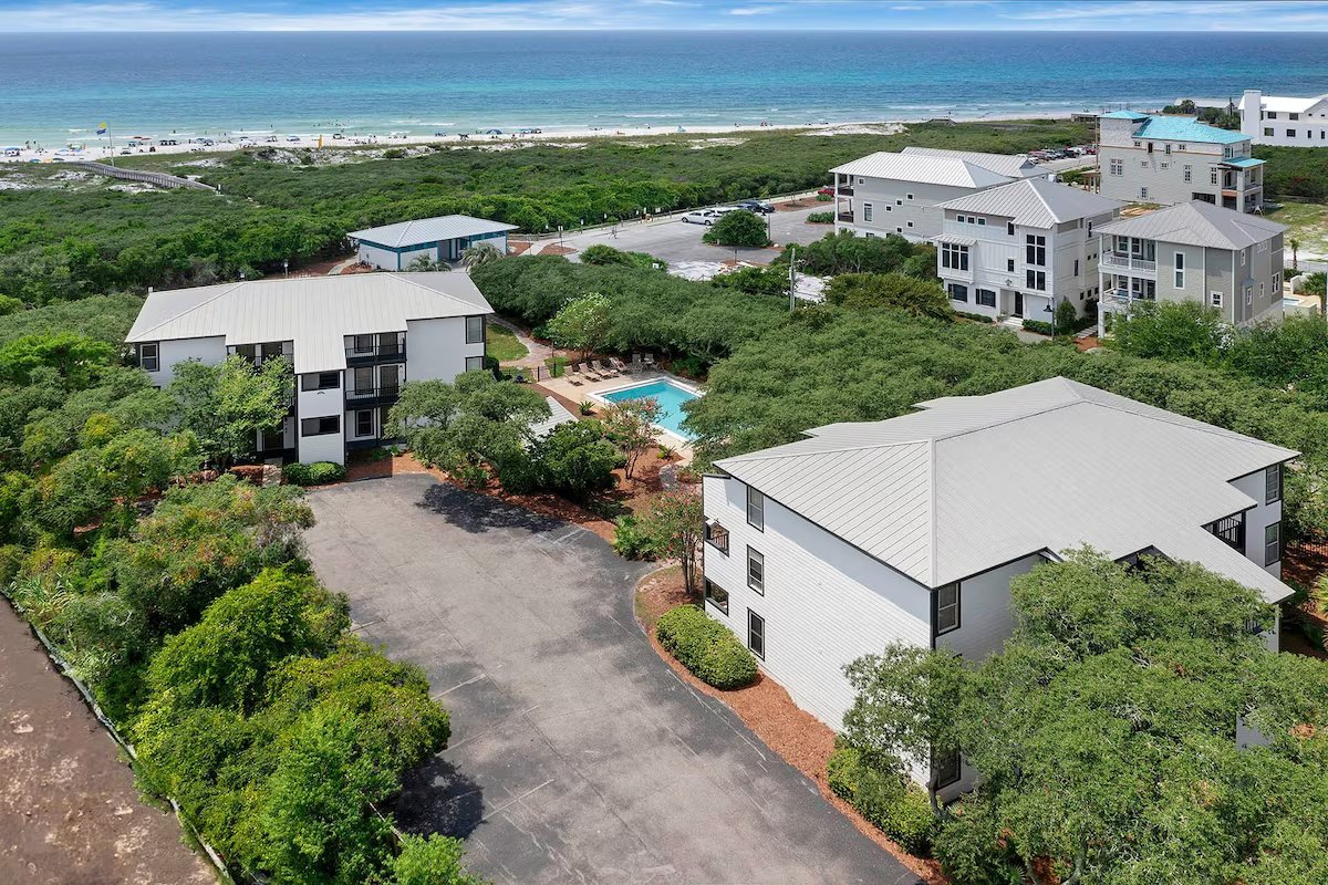 Aerial view — complex with Gulf in background